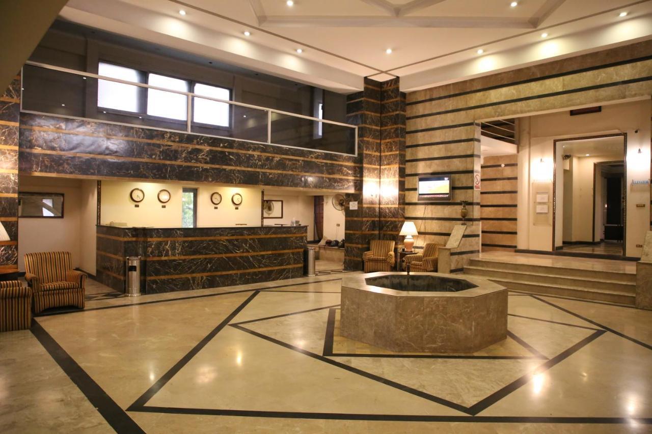Carlton Tower Hotel Lahore Ngoại thất bức ảnh