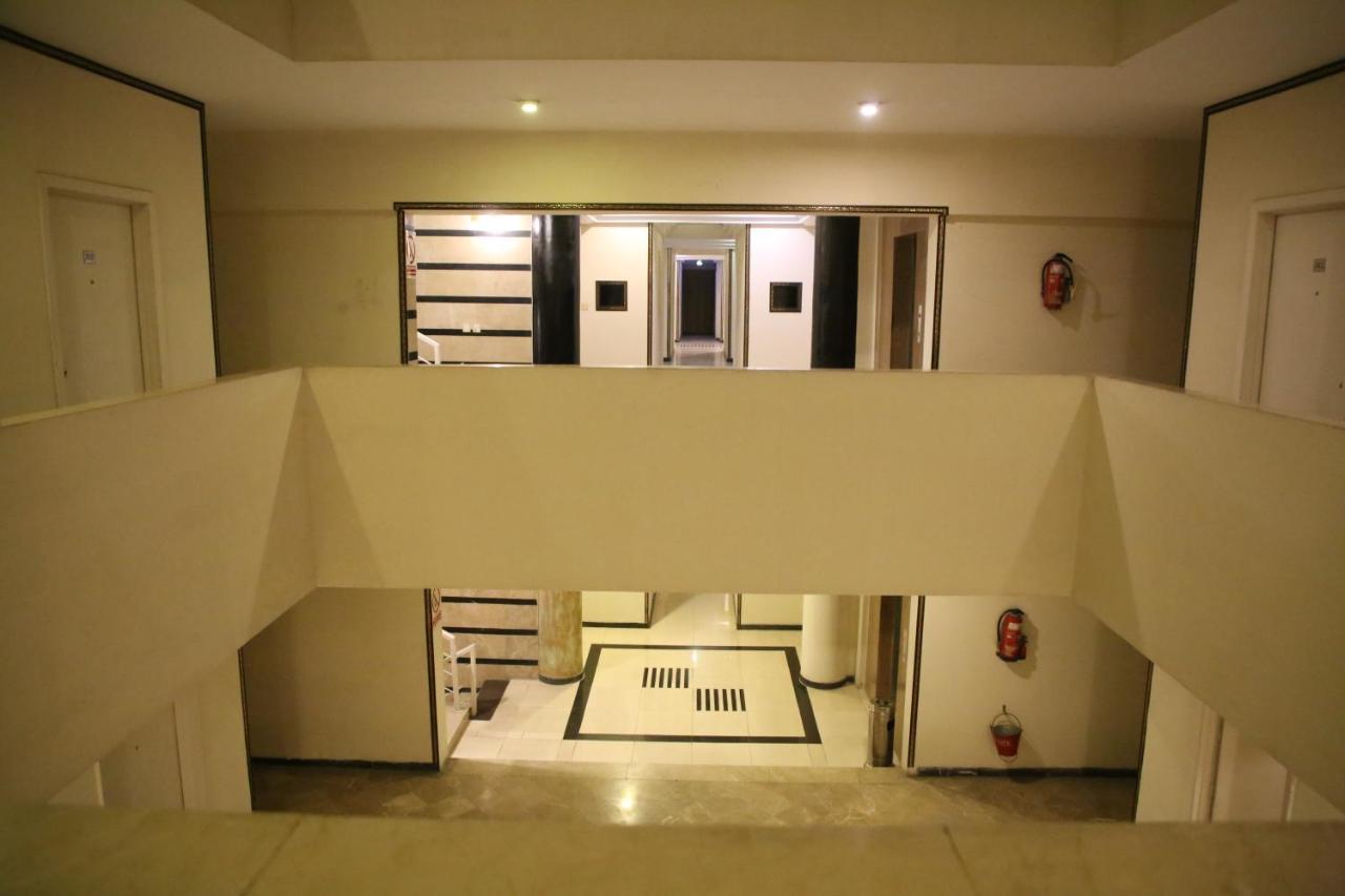 Carlton Tower Hotel Lahore Ngoại thất bức ảnh