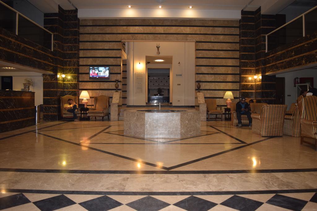 Carlton Tower Hotel Lahore Ngoại thất bức ảnh